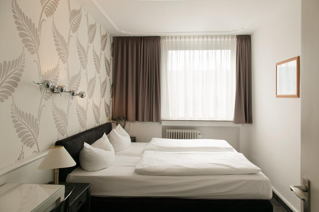 Hotel Krone Aachen | City-Eurogress Exteriör bild